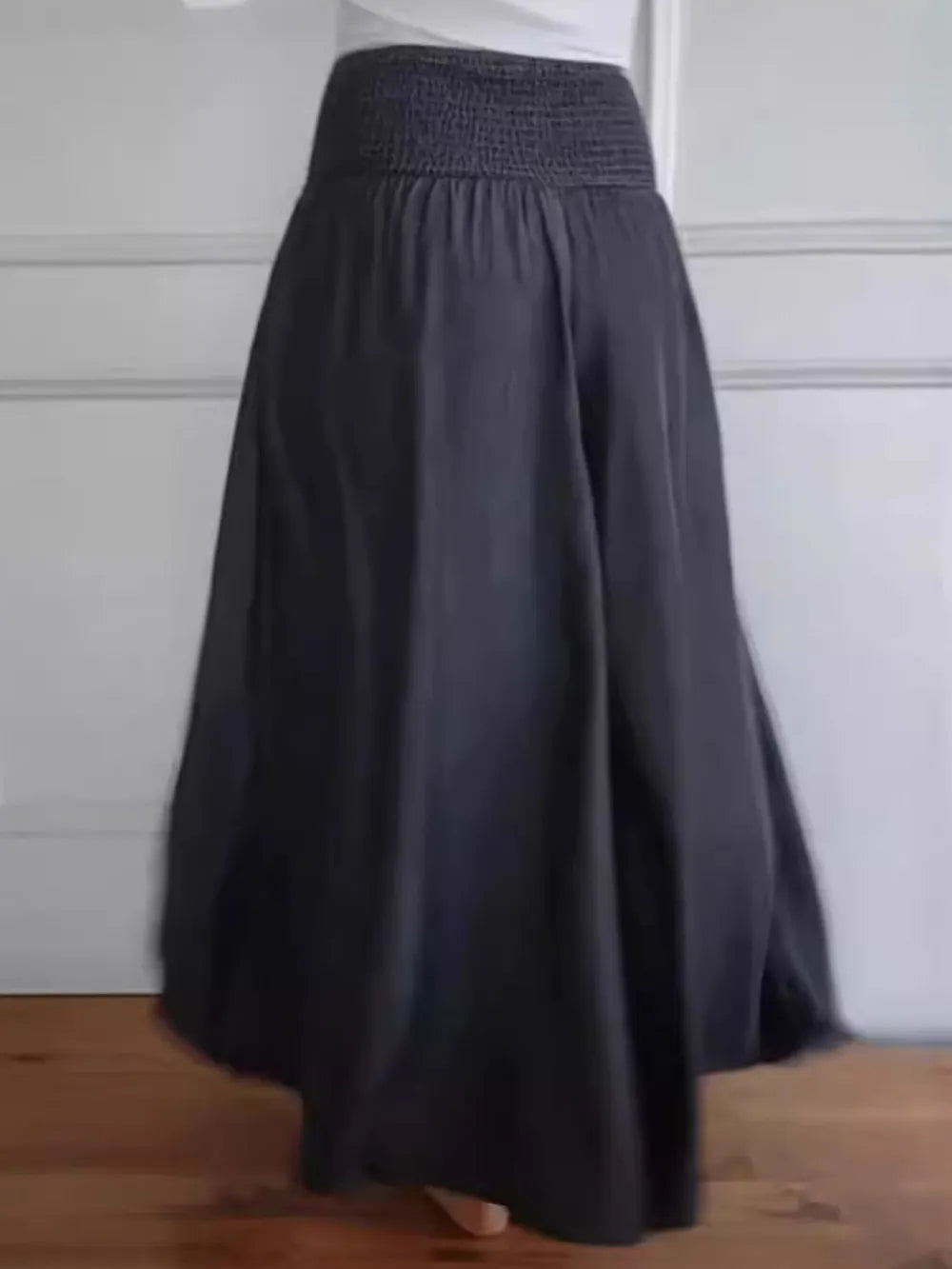 Falda larga